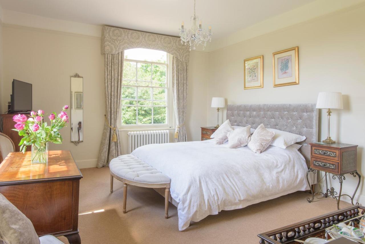 Bed & Breakfast Castle 3*